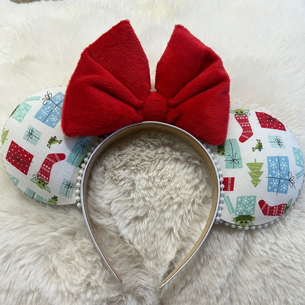 Holiday baby yoda mouse ears